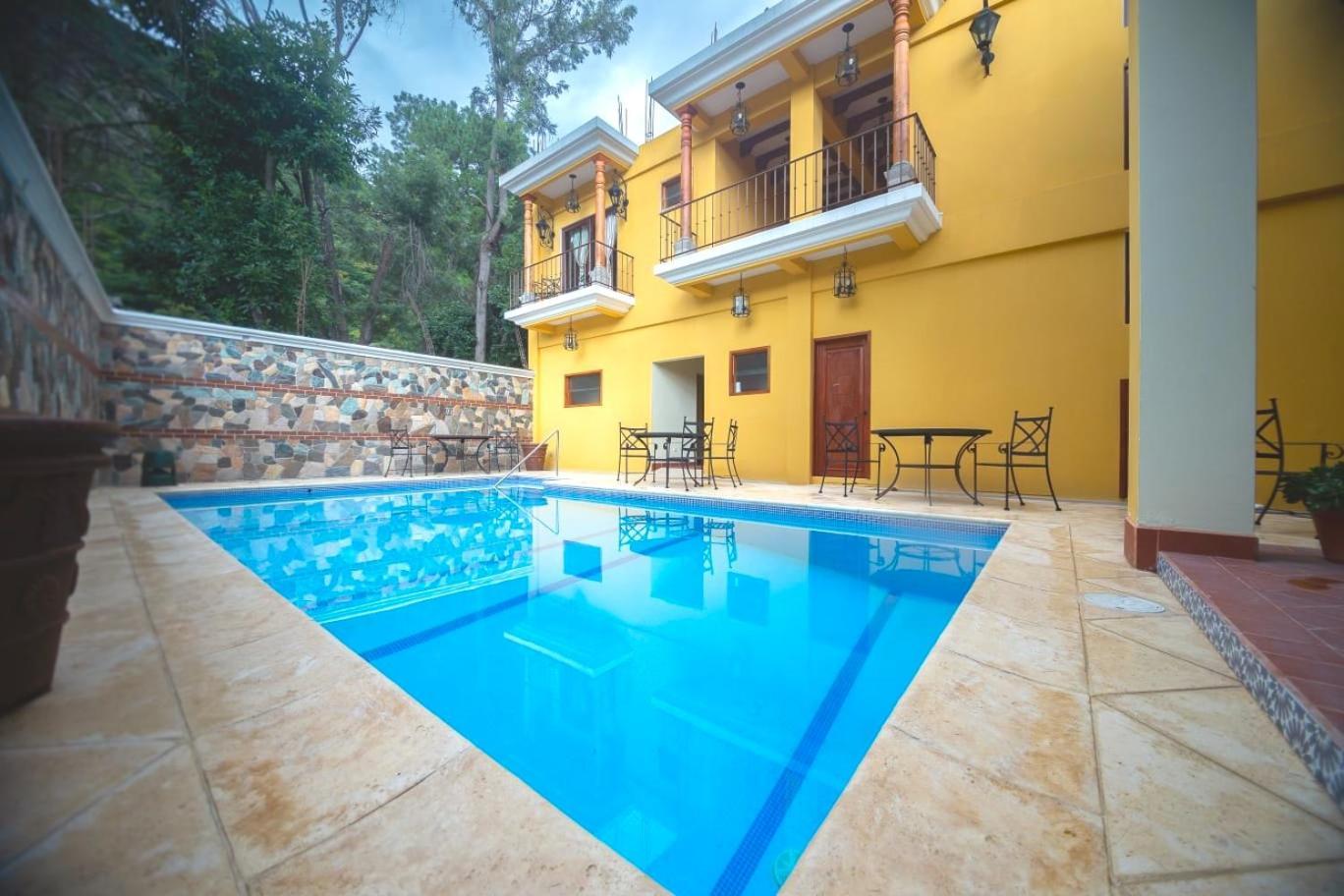 Hotel Jotam Panajachel Luaran gambar