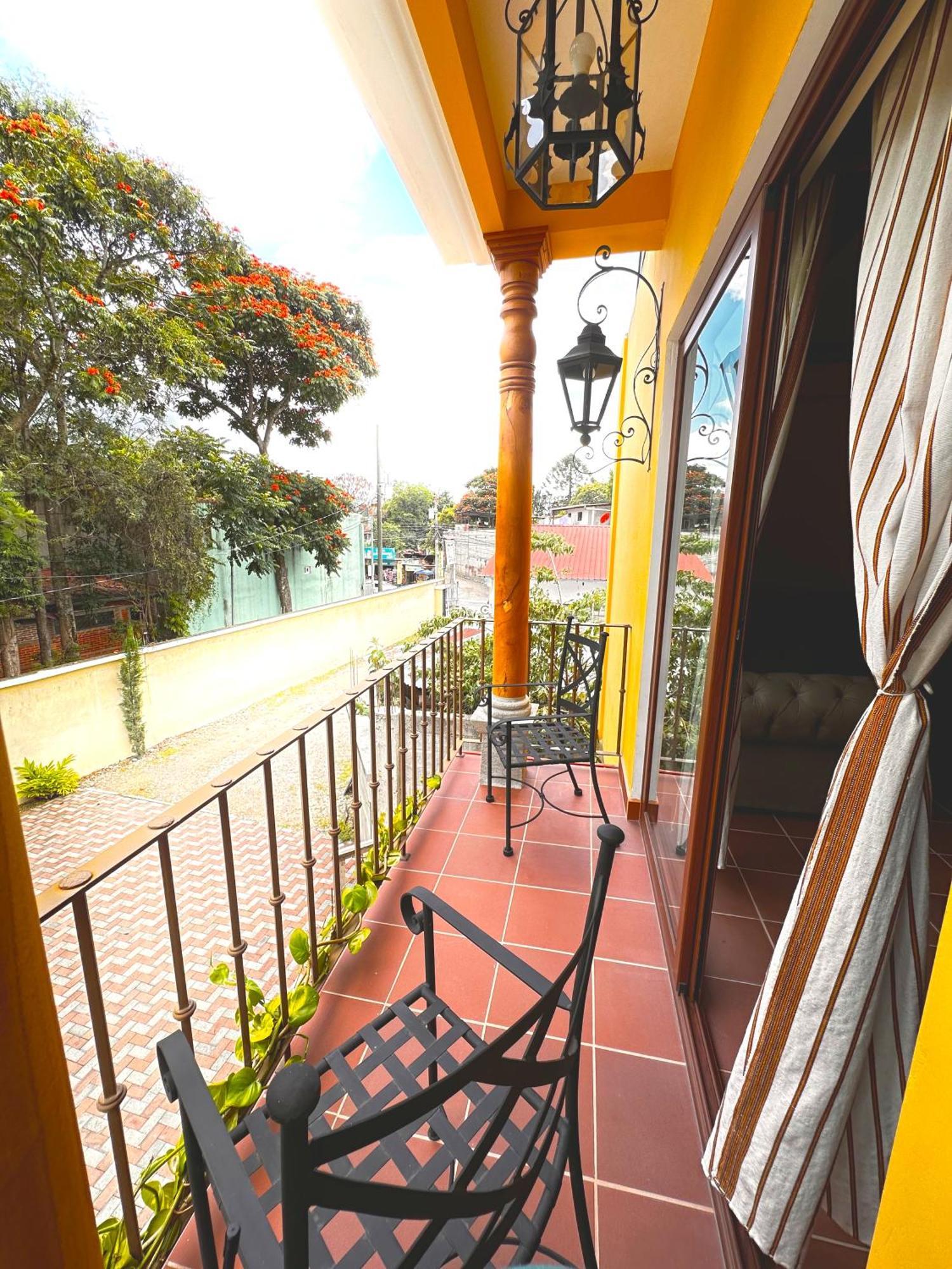 Hotel Jotam Panajachel Luaran gambar